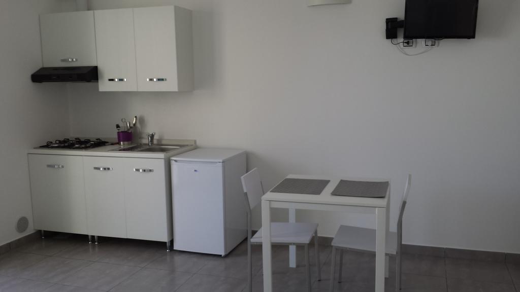 Case Vacanze Iris أودجانو لا كييزا الغرفة الصورة