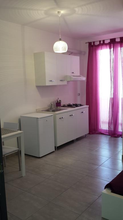 Case Vacanze Iris أودجانو لا كييزا الغرفة الصورة